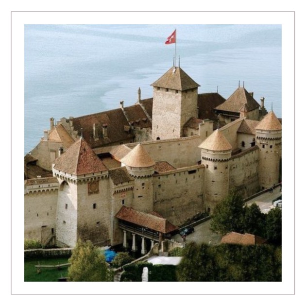 Wedding proposal in Chateau de Chillon