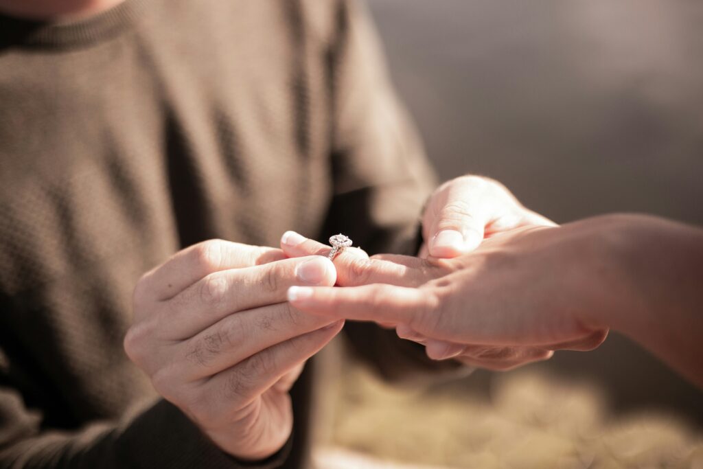 A man proposing to his lover